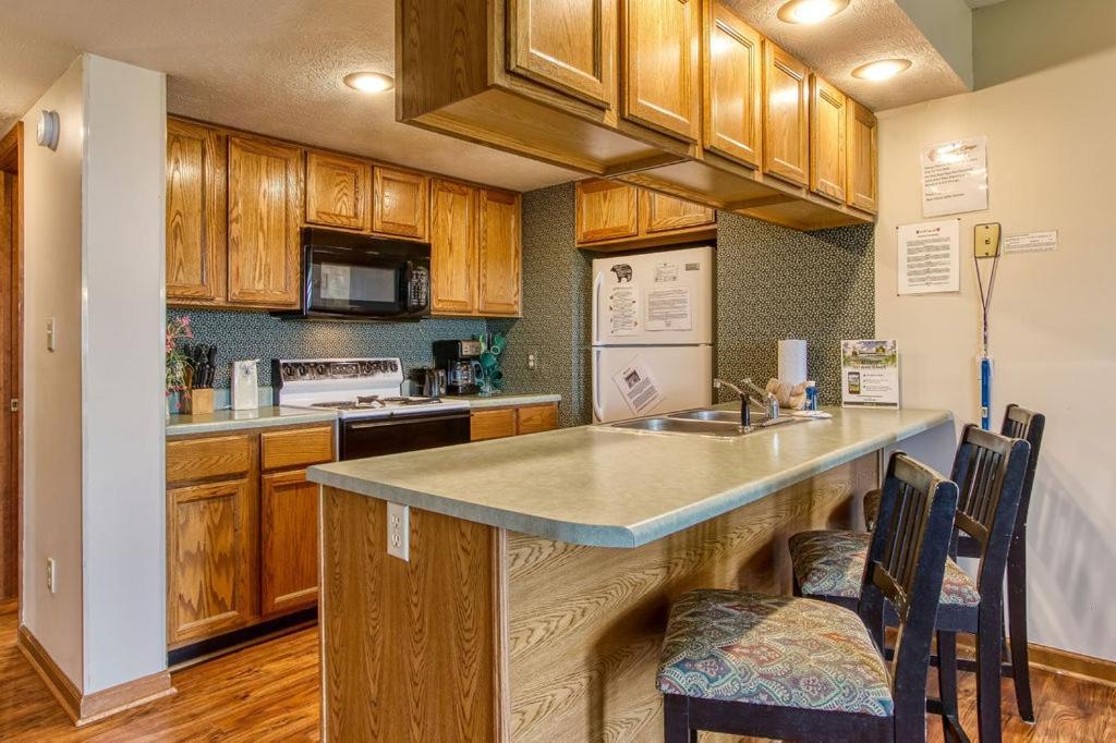 Serenity Heights, Amazing Views, Hot Tub Pool Access, 1089 Free Tickets Each Paid Day, Dollywood Gatlinburg Eksteriør bilde