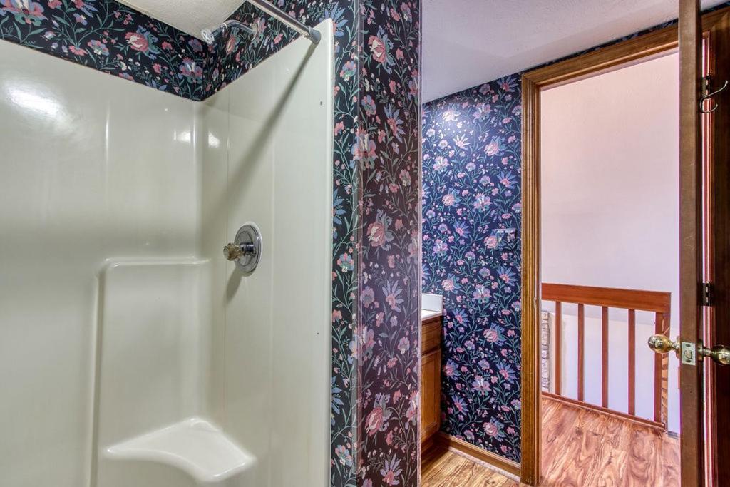 Serenity Heights, Amazing Views, Hot Tub Pool Access, 1089 Free Tickets Each Paid Day, Dollywood Gatlinburg Eksteriør bilde