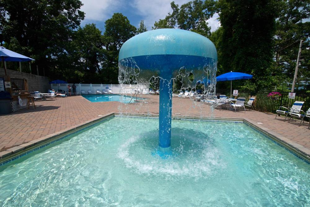 Serenity Heights, Amazing Views, Hot Tub Pool Access, 1089 Free Tickets Each Paid Day, Dollywood Gatlinburg Rom bilde