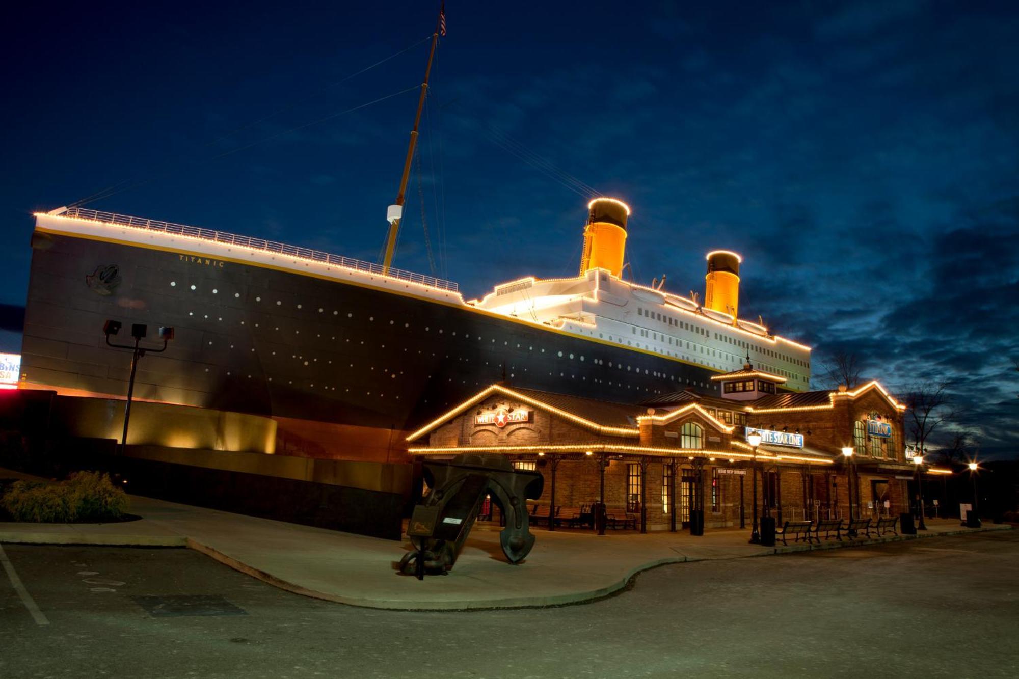 Serenity Heights, Amazing Views, Hot Tub Pool Access, 1089 Free Tickets Each Paid Day, Dollywood Gatlinburg Rom bilde