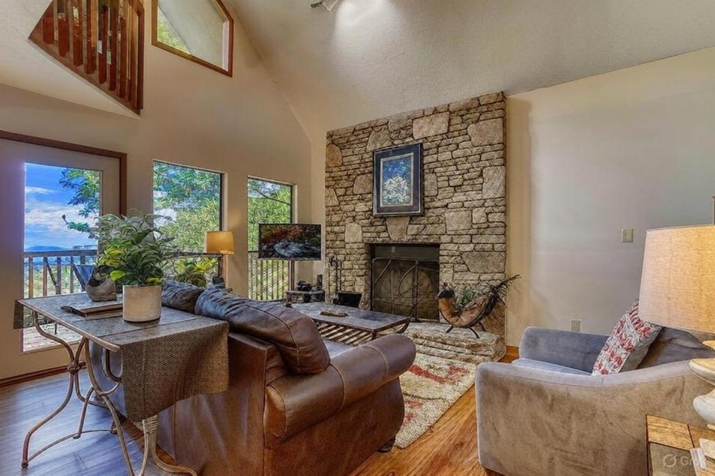 Serenity Heights, Amazing Views, Hot Tub Pool Access, 1089 Free Tickets Each Paid Day, Dollywood Gatlinburg Eksteriør bilde